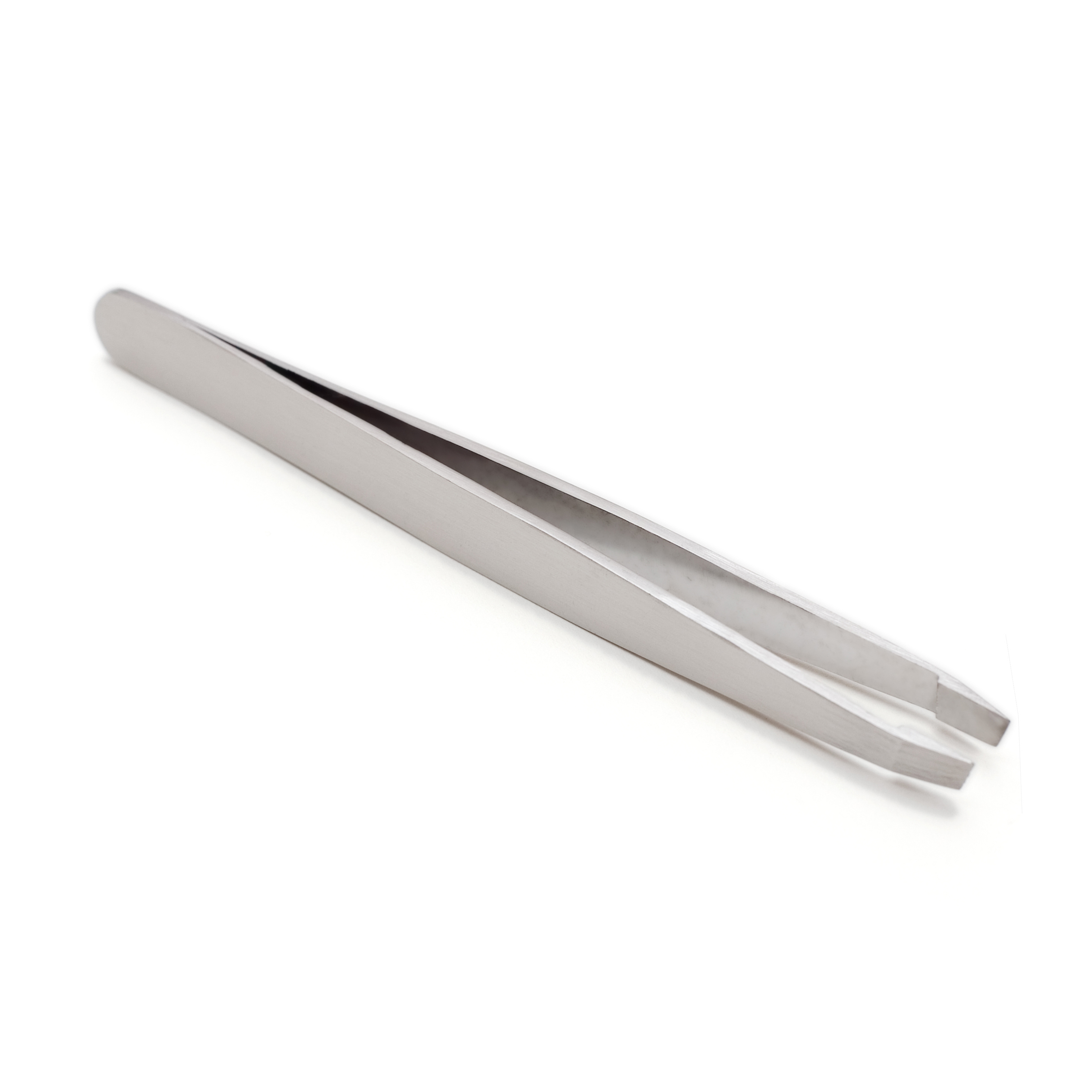 Eyebrow Tweezer - Angled Silver